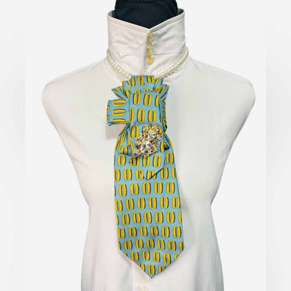 Elegant Teal Necktie featuring Gold Loop Design and Flower Brooch